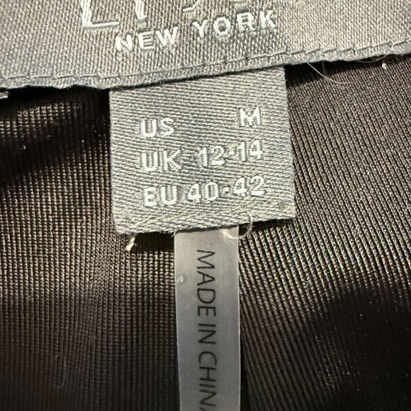 Lysse Crop Jeans Size M Denim Pointed Flared Chevron Hem Pull On Pants Stretch - Picture 9 of 15